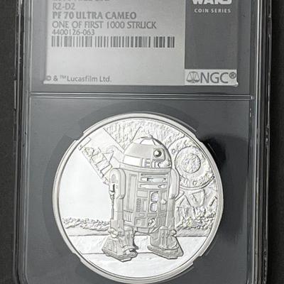 Lot 106 | 2016 Nieu 2 Dollar Silver Star Wars R2-D2 Coin
