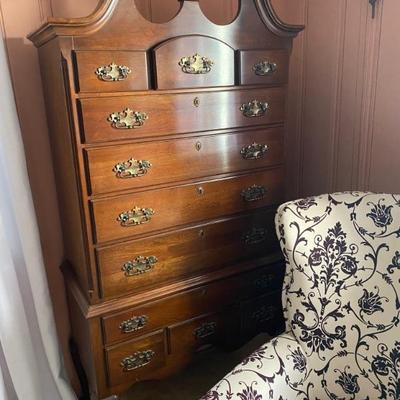 Estate Sales By Olga in Union, NJ