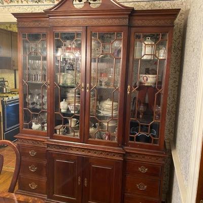 Estate Sales By Olga in Union, NJ