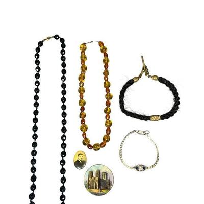 A Collection of Victorian & Mourning Jewelry