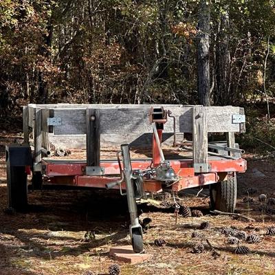 Pull behind trailer 