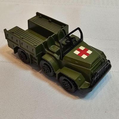https://www.auctionninja.com/stress-free-estate-services-llc/sales/details/astounding-estate-auction-vintage-xmas-collectibles-jewelry-an...