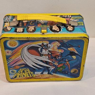 https://www.auctionninja.com/stress-free-estate-services-llc/sales/details/astounding-estate-auction-vintage-xmas-collectibles-jewelry-an...