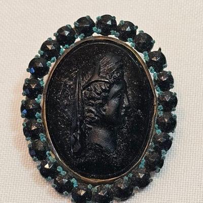 https://www.auctionninja.com/stress-free-estate-services-llc/sales/details/astounding-estate-auction-vintage-xmas-collectibles-jewelry-an...