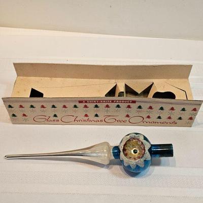 https://www.auctionninja.com/stress-free-estate-services-llc/sales/details/astounding-estate-auction-vintage-xmas-collectibles-jewelry-an...