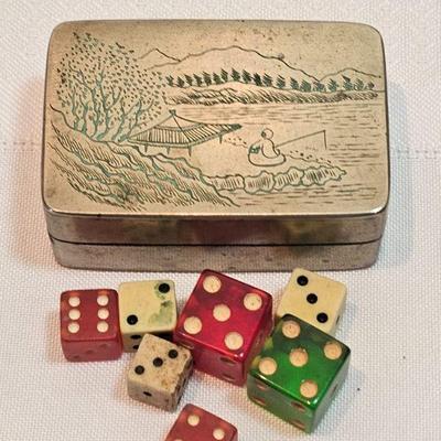 https://www.auctionninja.com/stress-free-estate-services-llc/sales/details/astounding-estate-auction-vintage-xmas-collectibles-jewelry-an...