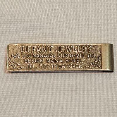 https://www.auctionninja.com/stress-free-estate-services-llc/sales/details/astounding-estate-auction-vintage-xmas-collectibles-jewelry-an...