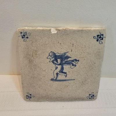 https://www.auctionninja.com/stress-free-estate-services-llc/sales/details/astounding-estate-auction-vintage-xmas-collectibles-jewelry-an...