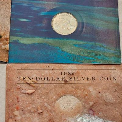 https://www.auctionninja.com/stress-free-estate-services-llc/sales/details/astounding-estate-auction-vintage-xmas-collectibles-jewelry-an...