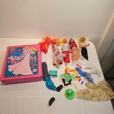 https://www.auctionninja.com/stress-free-estate-services-llc/sales/details/astounding-estate-auction-vintage-xmas-collectibles-jewelry-an...