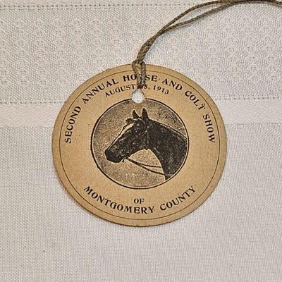 https://www.auctionninja.com/stress-free-estate-services-llc/sales/details/astounding-estate-auction-vintage-xmas-collectibles-jewelry-an...