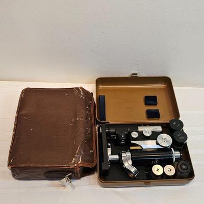 https://www.auctionninja.com/stress-free-estate-services-llc/sales/details/astounding-estate-auction-vintage-xmas-collectibles-jewelry-an...