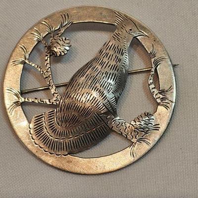 https://www.auctionninja.com/stress-free-estate-services-llc/sales/details/astounding-estate-auction-vintage-xmas-collectibles-jewelry-an...
