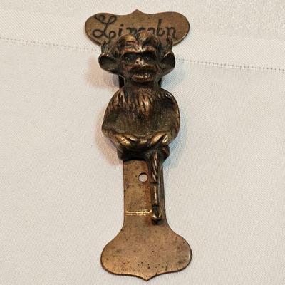 https://www.auctionninja.com/stress-free-estate-services-llc/sales/details/astounding-estate-auction-vintage-xmas-collectibles-jewelry-an...
