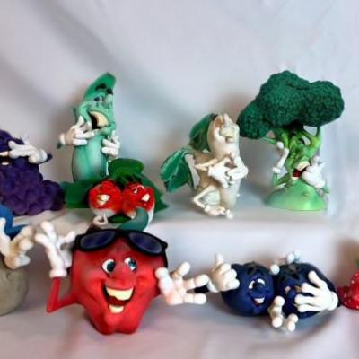 Laughing Groceries Figurines