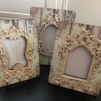 Distressed frames 