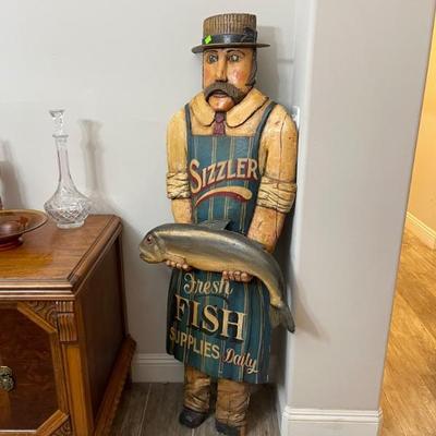 Man statue 