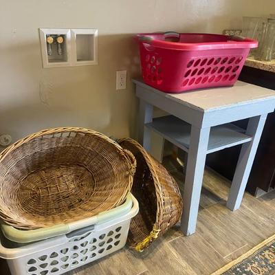 Laundry baskets 