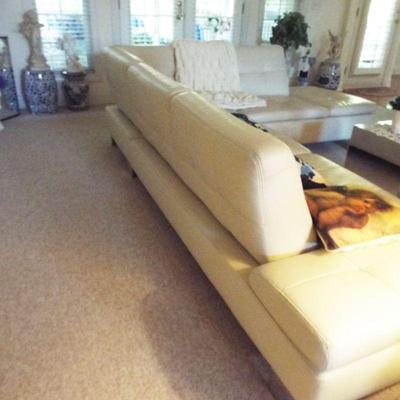 W. SCHILLIG PRIMANTI LEATHER SECTIONAL SOFA W/ CHROME ACCENTS