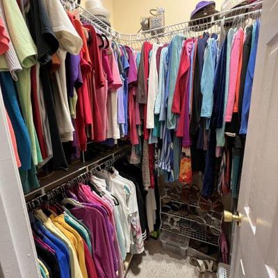 CLOTHES CLOTHES AND MORE WITH PURSES AND SHOES CASUAL AND EVENING SIZES VARY FROM MEDIUM TO LARGE
