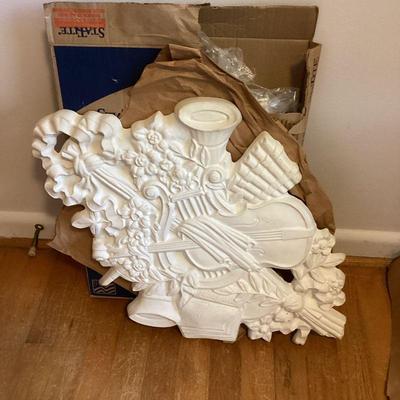 White Resin Decor