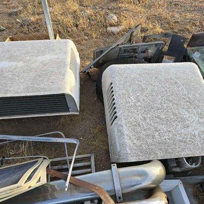 #4028 • 2 Roof Top RV A/C Units
