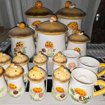 #3284 • Sears Roebuck 1970s Merry Mushroom Dishware Set
