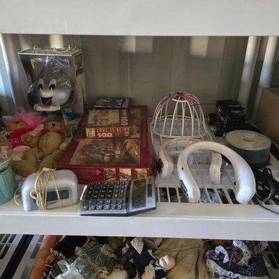 #3236 • Puzzles, Music Box, Troll, Hershey's Kiss Dispenser
