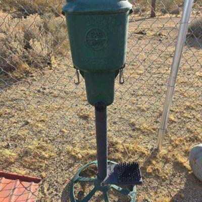 #4010 • Par-Aide Golf Ball Washer

