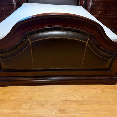 Sleigh Bed Foot Board View.