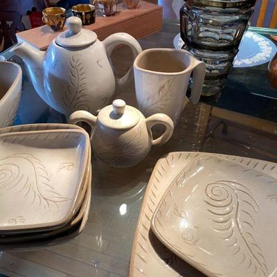 Glidden Pottery Feather