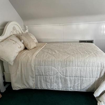 Double bed