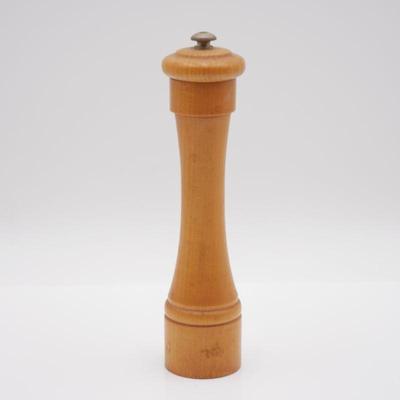 Peugeot France Wood Pepper Grinder