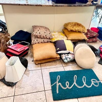 Decor pillows