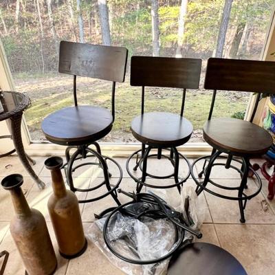 Wood bar stools