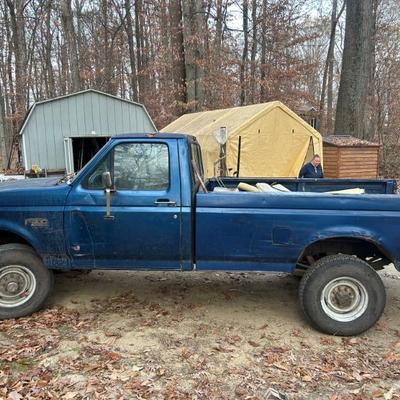 1994 F-250 4 x 4 farm truck