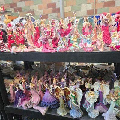 #2166 • Thomas Kinkdale & Other Porcelain Figures Collection
