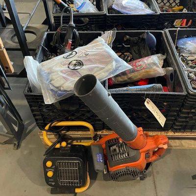 #3152 • (2) Crates of Tools
