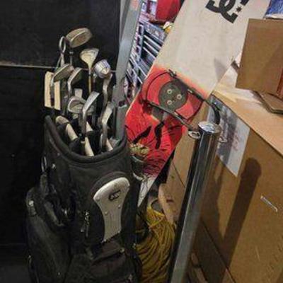 #3164 • Golf Bag, Gold Clubs, (2) Bows and Snowboard
