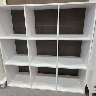 #5070 • White 9 Cube Cubby
