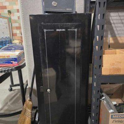 #3804 • Sentry Safe and Stack-On Gun Locker
