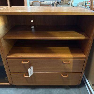 #5102 • Wood Cabinet
