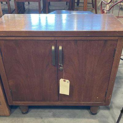 #4089 • Wood Cabinet
