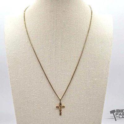 #386 • 14K Gold Necklace with Cross Pendant, 9.67g
