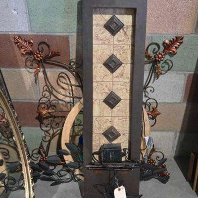 #6014 • (4) Wall Decorations
