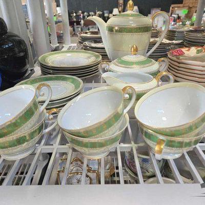 #2300 • Albion Tea Set
