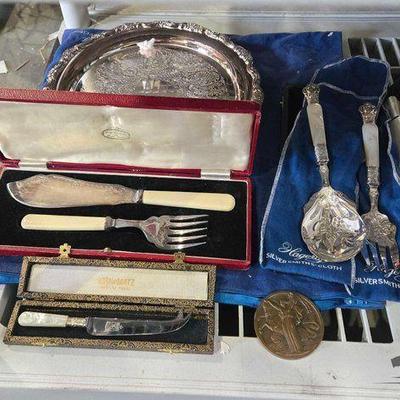 #2248 • Silver Ware Sets & Silver Plater
