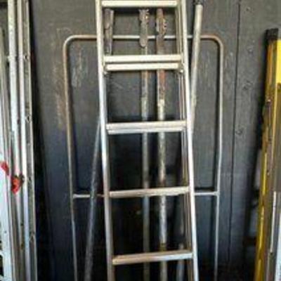 #3008 • (4) Load Lock Bars and 16ft Werner Extension Ladder
