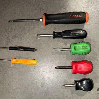 #3210 • 7 Snap-On Screwdrivers
