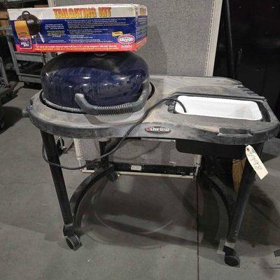 #3998 • Char-Broil Electric Grill and New! Kingsford Charcoal Barbecue Tailgating Kit

